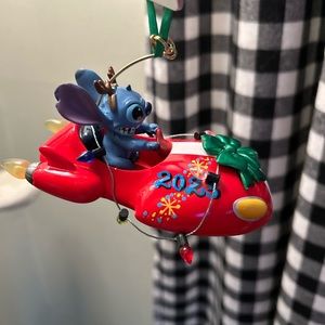 Disney Parks Stitch 2023 Christmas Ornament ✨